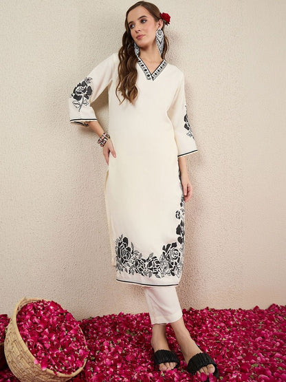 Women Floral Embroidered Regular Thread Work Kurta with Trousers