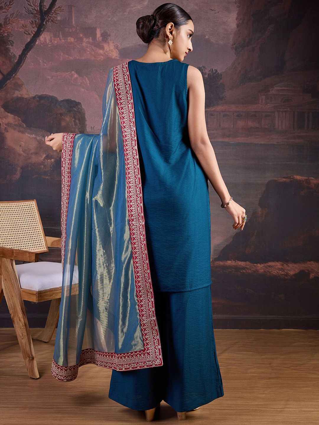 Dhiyona PD Women Zari Work Sleeveless Straight Kurta And Palazzo With Dupatta