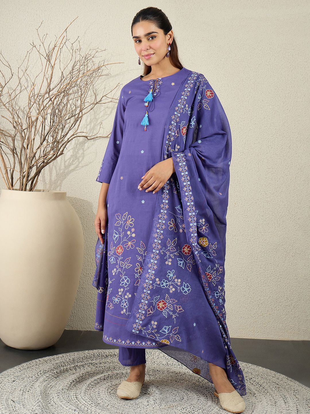 Women Floral Printed Cotton Kurta with Trousers & Dupatta