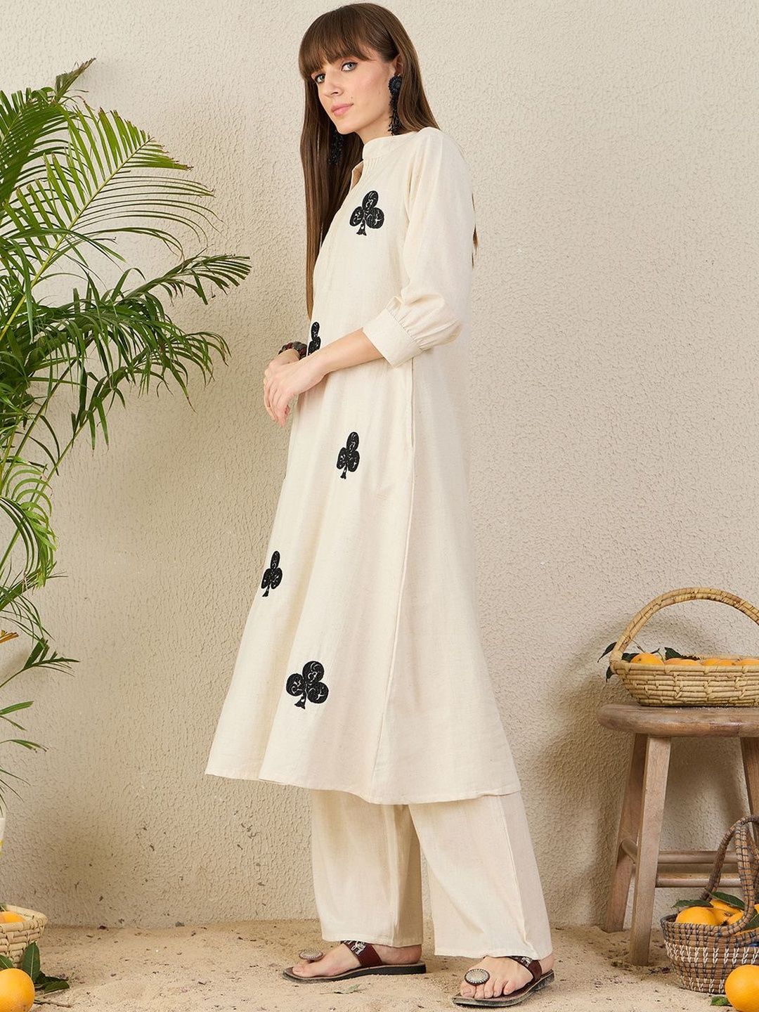 Floral Embroidered Mandarin Collar Thread Work Pure Cotton A-Line Kurta & Palazzo