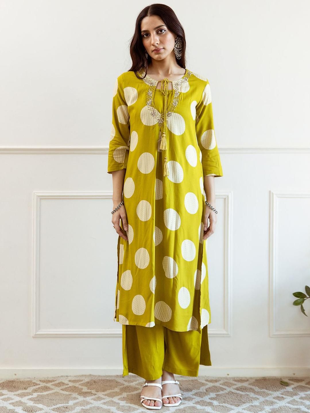 Women Geometric Printed A-Line Kurta with Palazzos