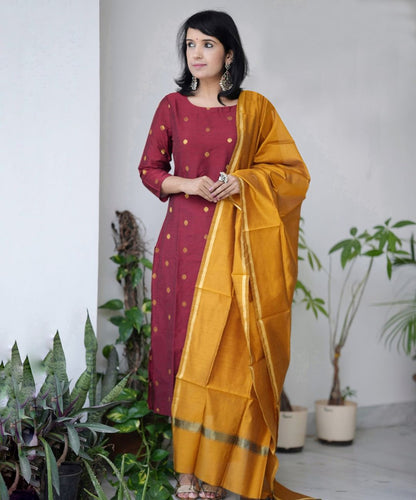 Dhiyona KL Women Printed Regular Kurta with Trousers & With Dupatta