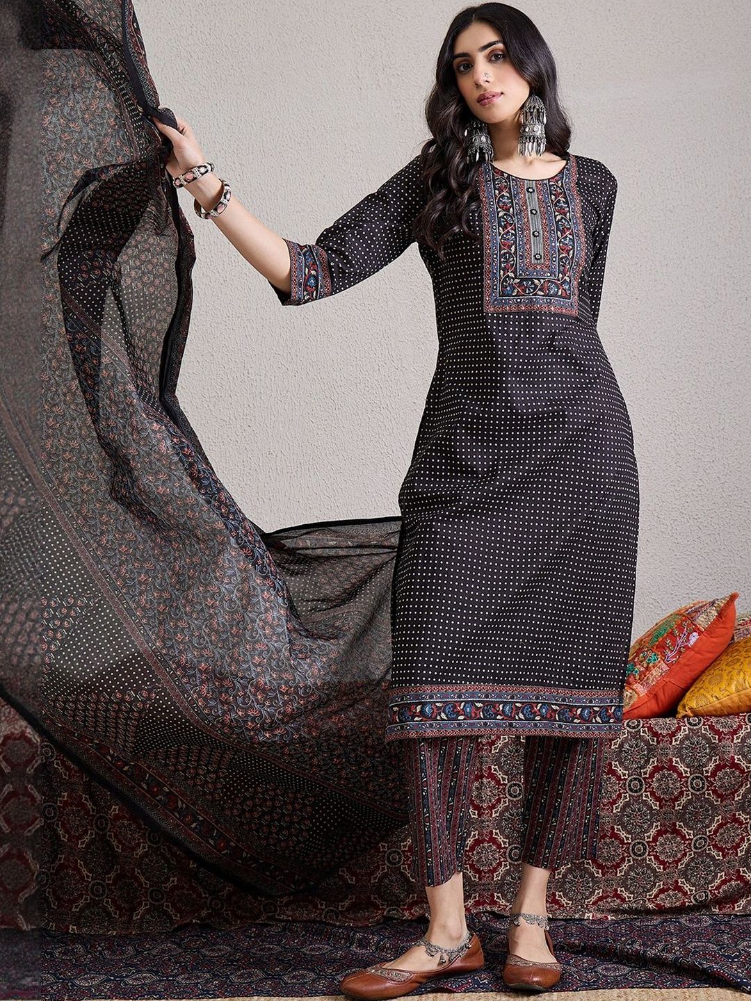 Ethnic Motifs Yoke Design Pure Cotton Straight Kurta & Trousers With Dupatta