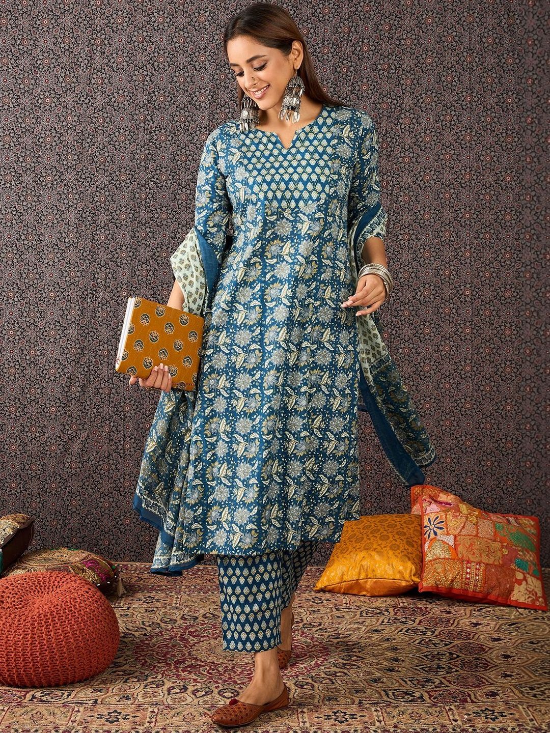Women Ethnic Motifs Printed Regular Sequinned Pure Cotton Kurta with Trousers & With Dupatta
