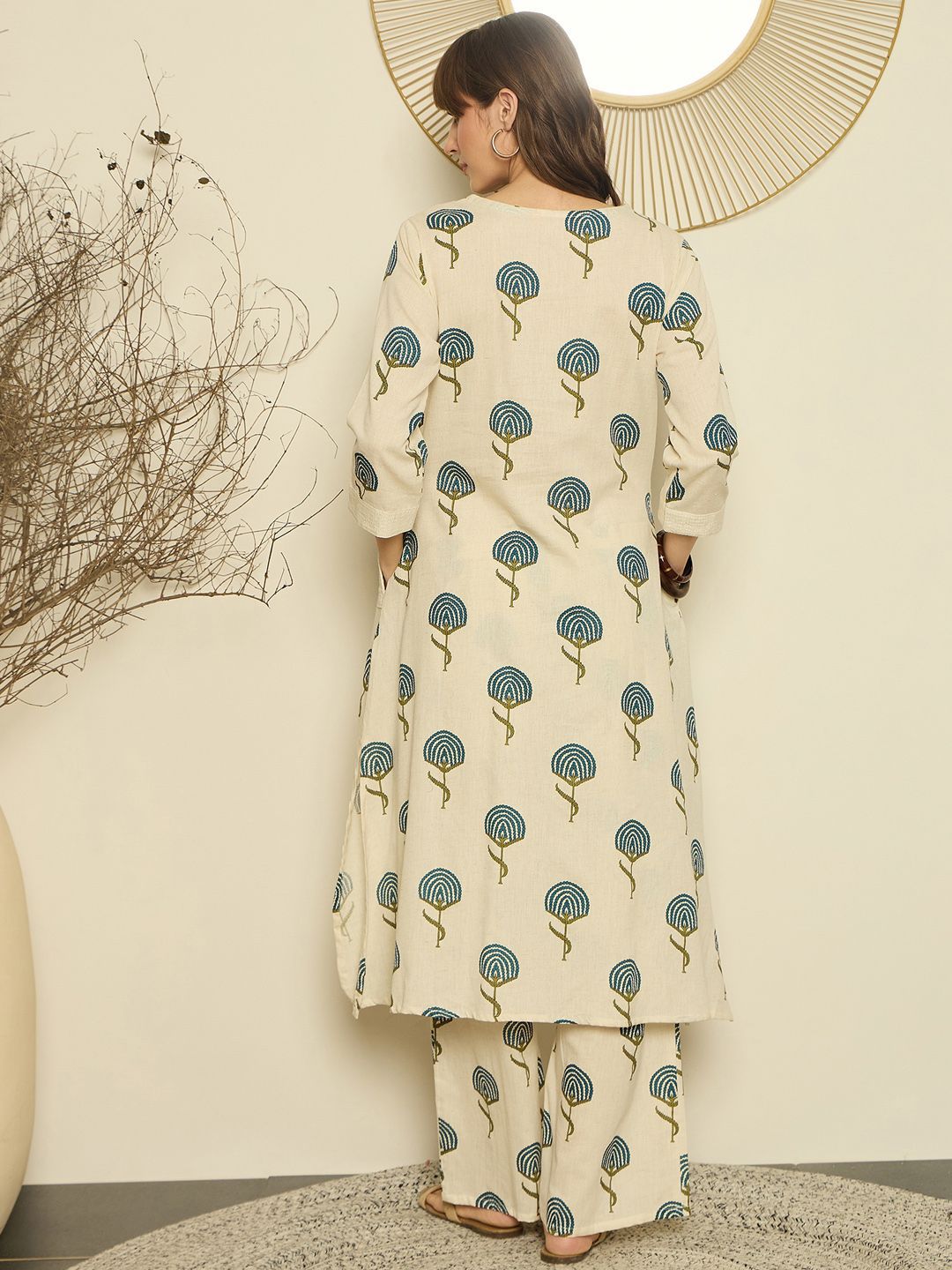 Women Ethnic Motifs Printed A-Line Kurta with Palazzo