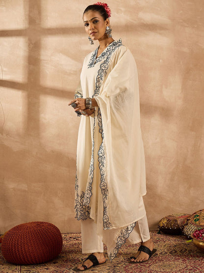 Women Floral Embroidered Regular Thread Work Pure Cotton Kurta with Trousers & With Dupatta