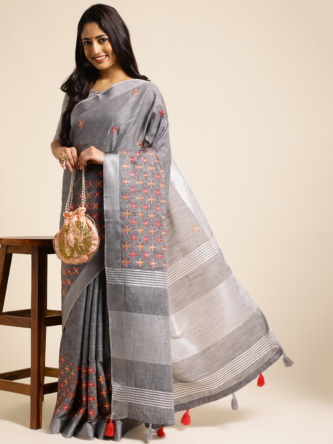 Dhiyona GR Women's CT Grey Cotton Linen Silk Embroidered Saree