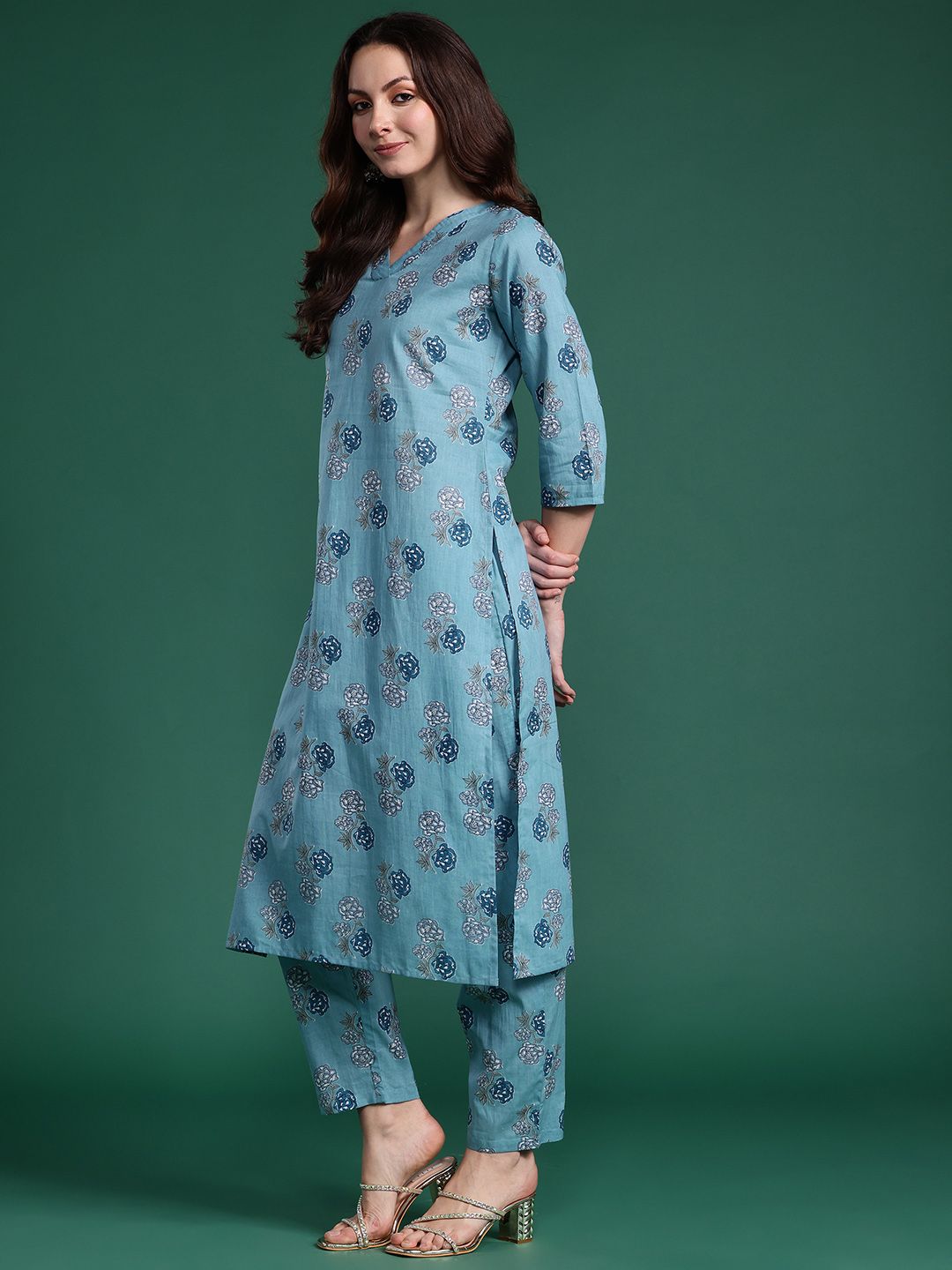 Dhiyona IE Floral Printed Regular Pure Cotton Kurta with Trousers