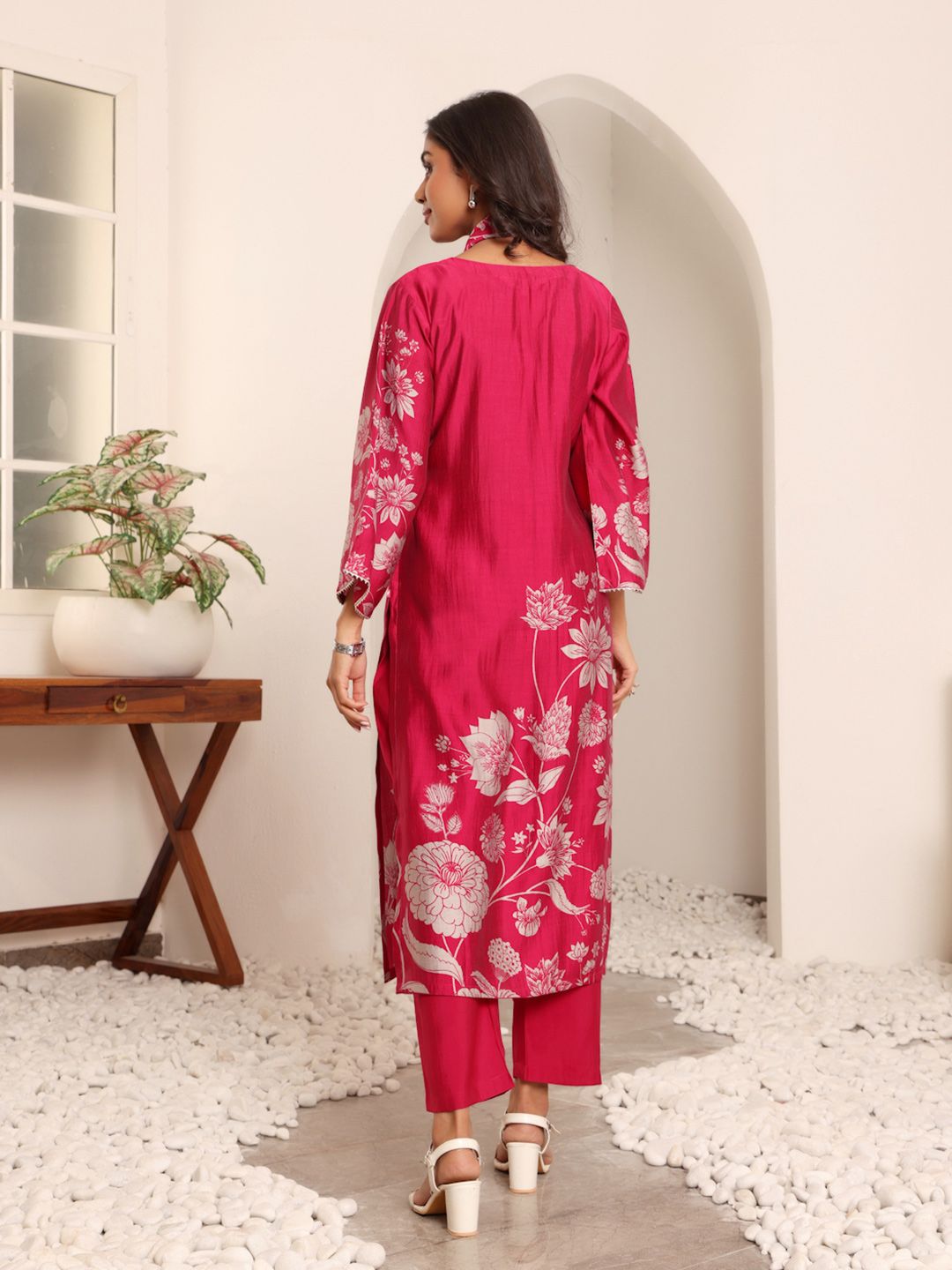 Dhiyona VA Women'sFloral Printed V-Neck Chanderi Silk A-line Kurta with Trousers