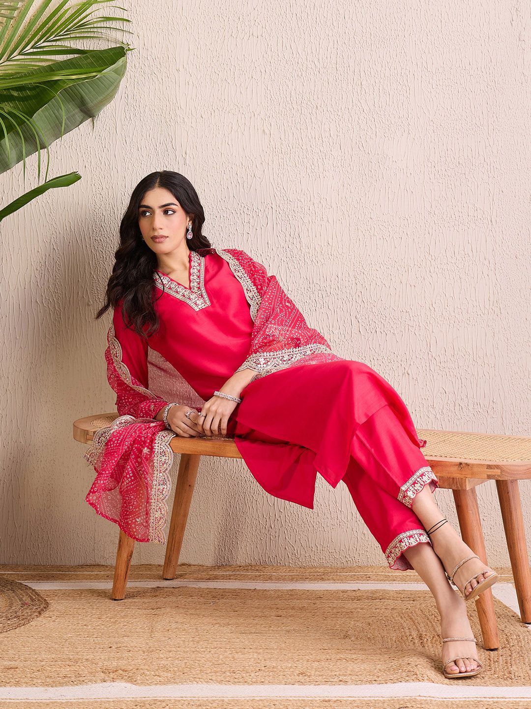Dhiyona IE Women Ethnic Motifs Embroidered Regular Kurta with Trousers & With Dupatta