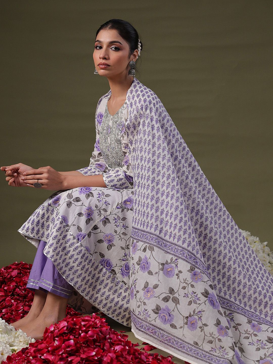 Dhiyona IE Floral Printed Empire Sequinned Pure Cotton Kurta With Trousers & Dupatta