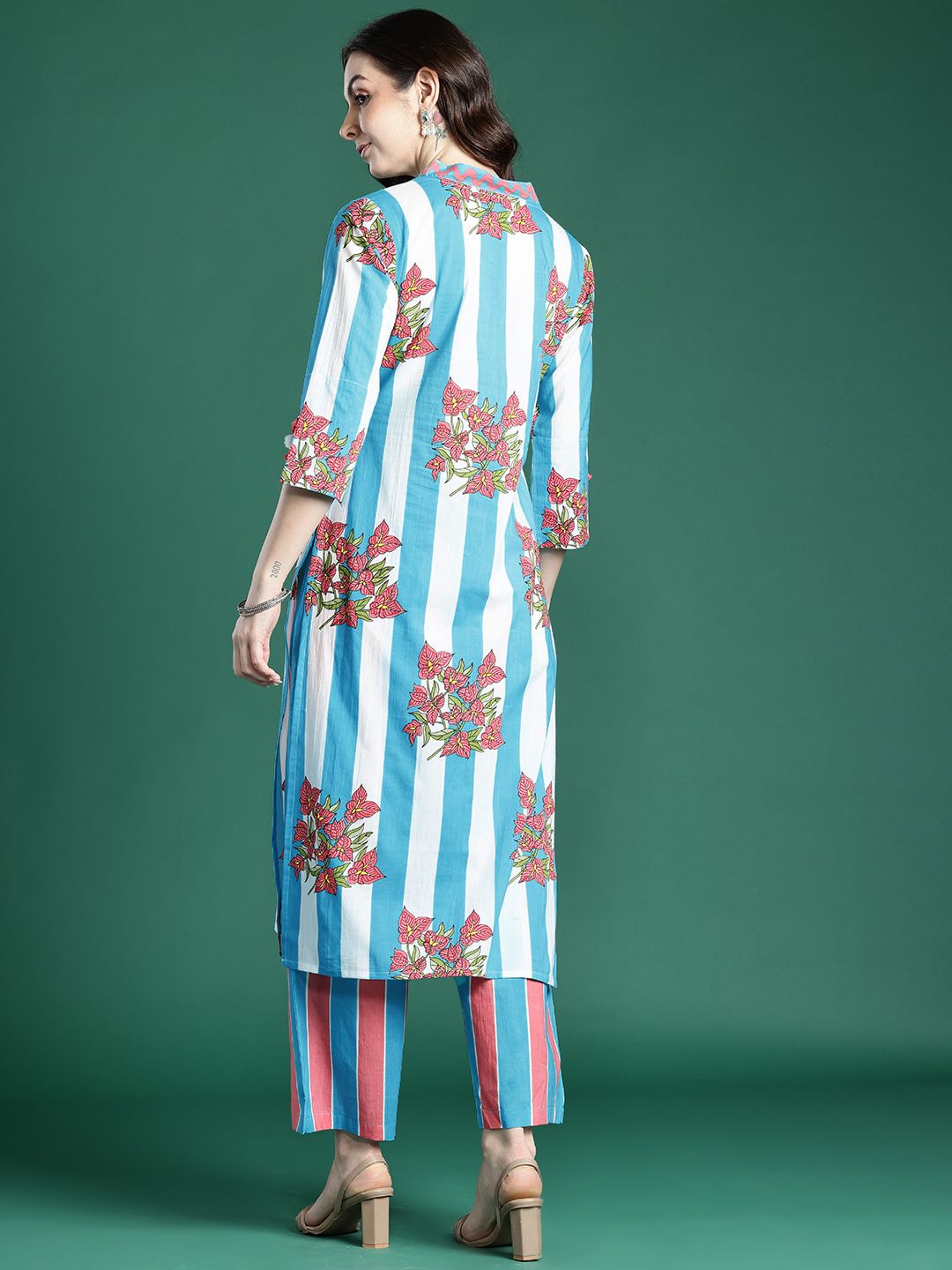 Floral Printed Regular Pure Cotton Kurta with Trousers