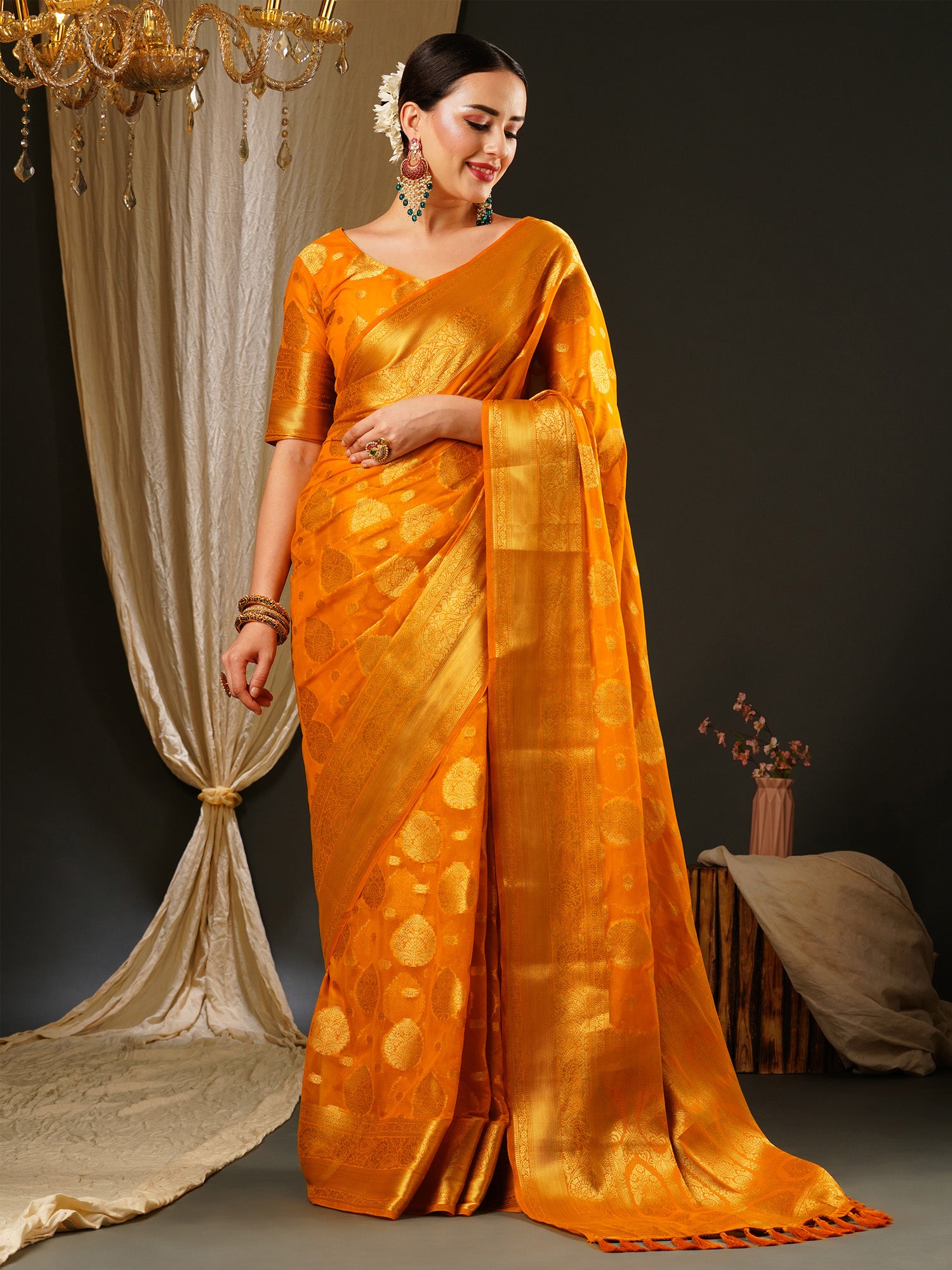 Women's Georgette Yellow Woven Design Celebrity Saree With Blouse Piece