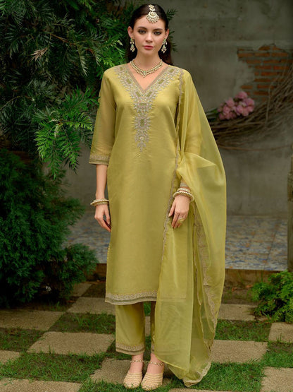 Ethnic Motifs Embroidered Zari Kurta with Trousers & Dupatta