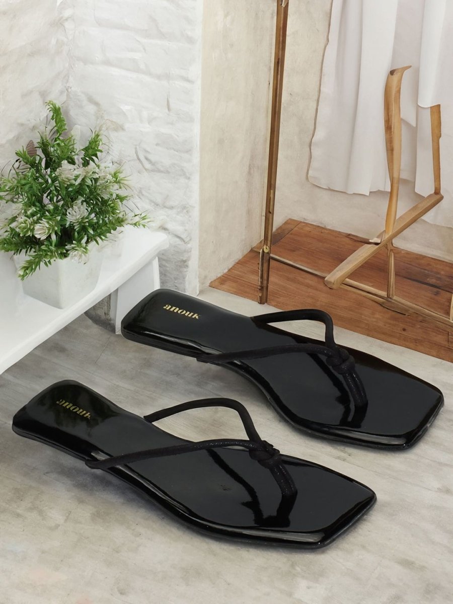 Dhiyona AK Textured Open Toe Flats