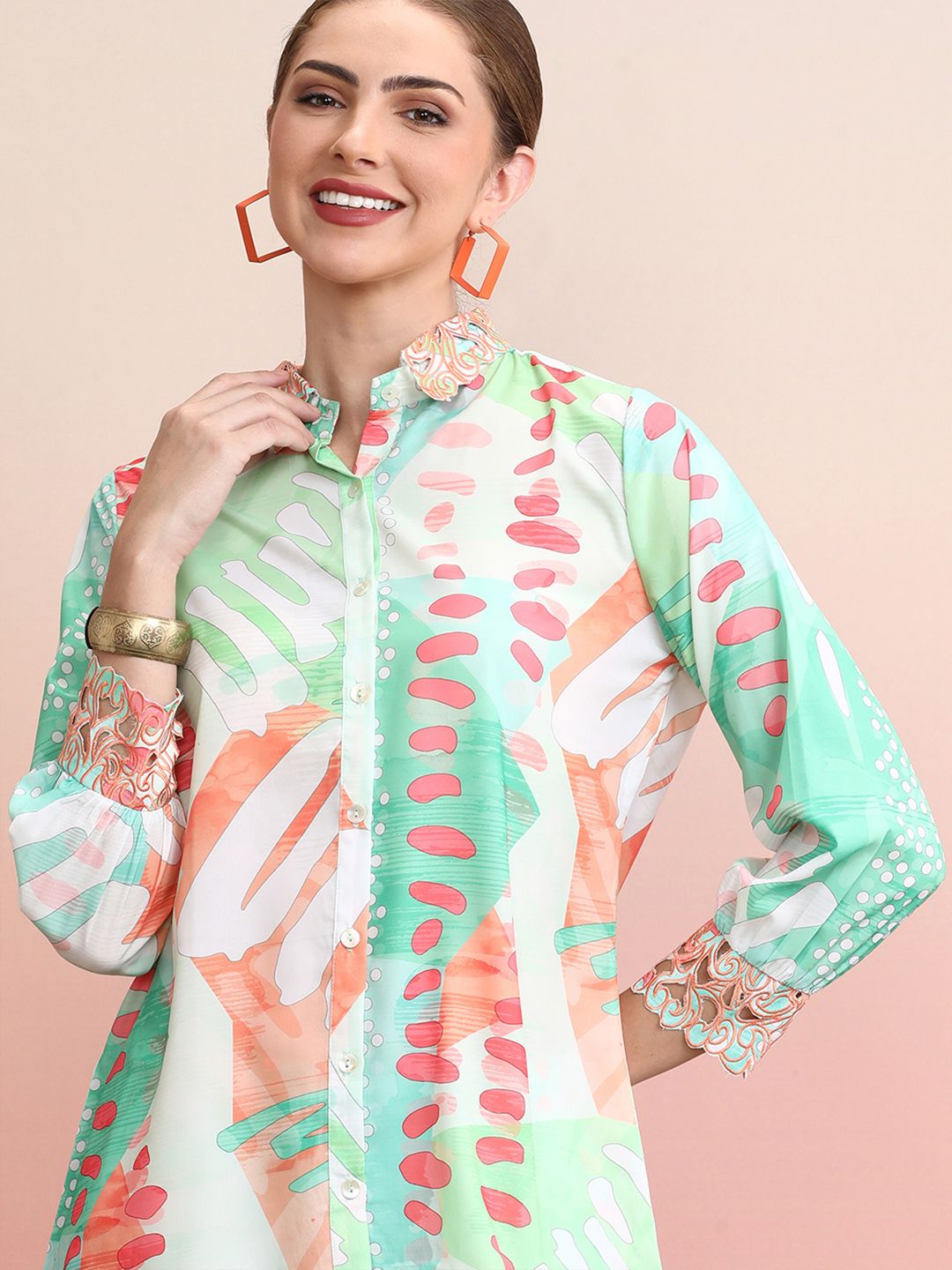 Dhiyona IE Green Abstract Printed Spread Collar Shirt With Palazzos