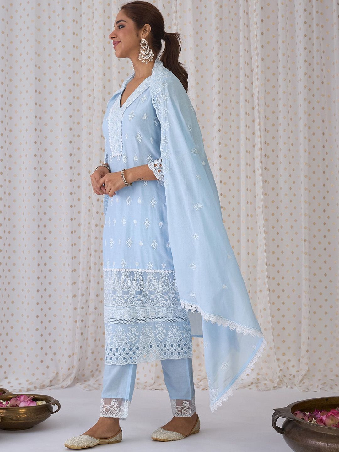 Dhiyona IE Ethnic Embroidered V-Neck Thread Work Pure Cotton Kurta with Trousers & Dupatta