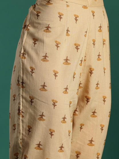 Dhiyona IE Women Floral Printed Pure Cotton Kurta with Trousers
