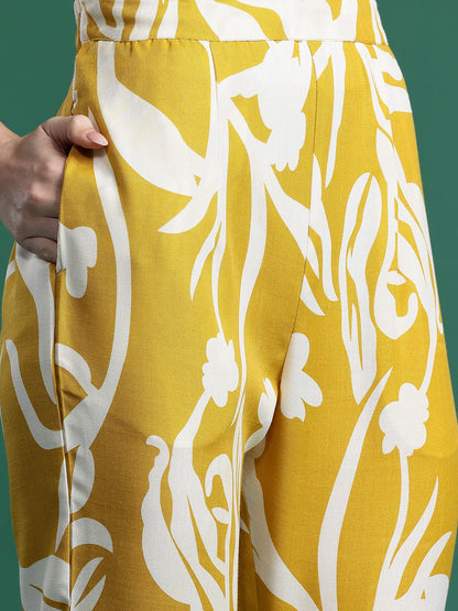 Dhiyona IE Women Printed Regular Linen Kurta with Trousers