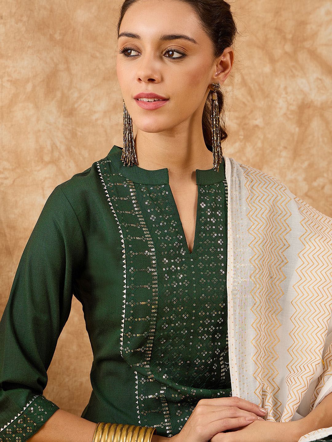 Dhiyona IE Ethnic Motifs Embroidered Straight Sequinned Kurta with Trousers & Dupatta