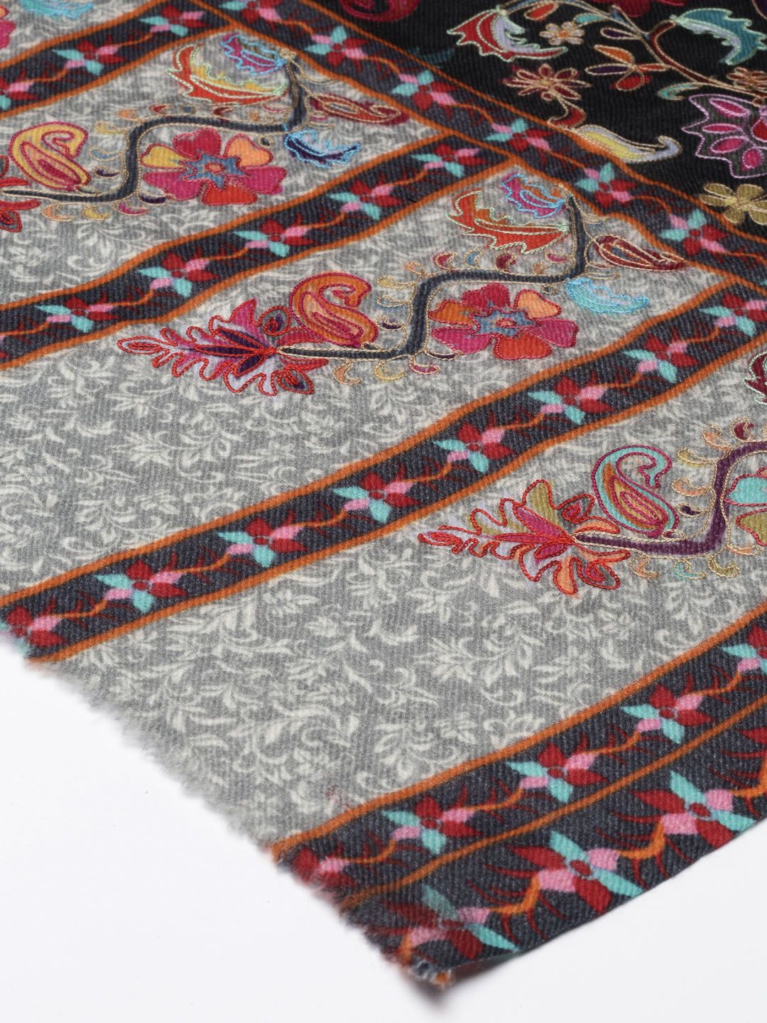 Dhiyona PA Women Black Embroidered Pure Wool Shawl