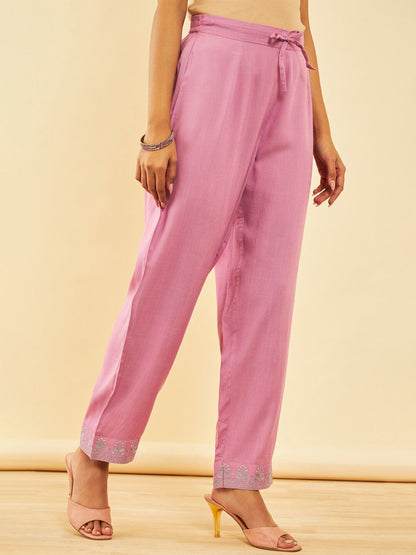 Dhiyona SO Women's Floral Embroidered Round Neck Three-Quarter Sleeves Kurta with Trousers