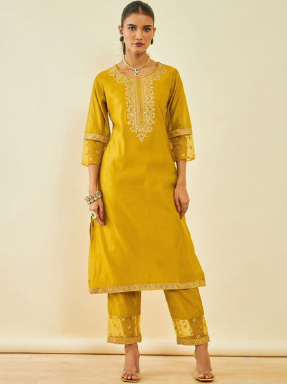 Dhiyona SO Women's Ethnic Motifs Embroidered Regular Sequinned Straight Kurta With Trousers & Dupatta