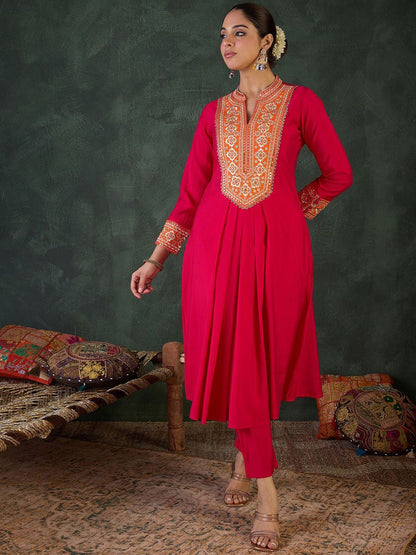Dhiyona IE Embroidered Tunic With Trouser Co-Ords