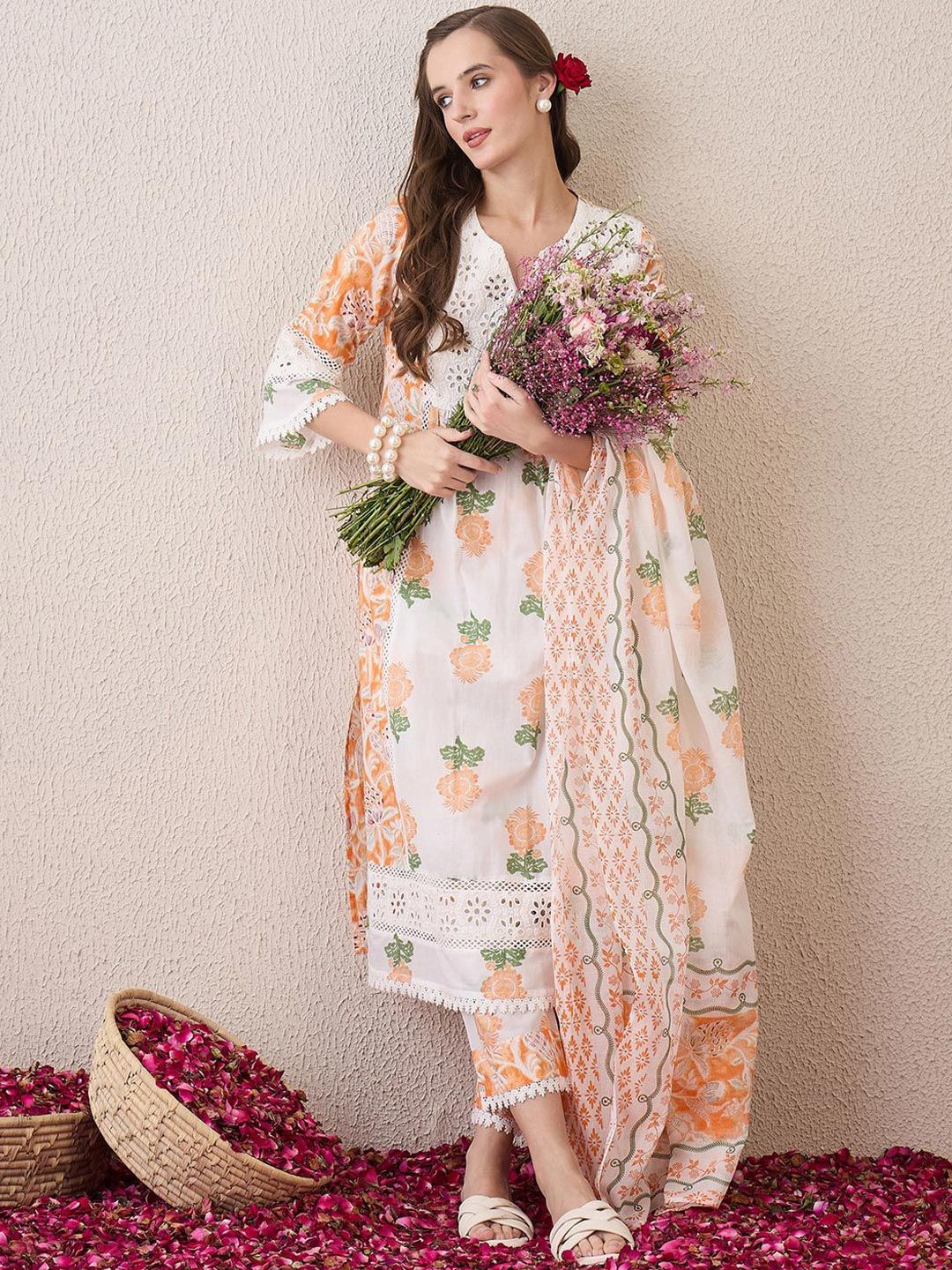 Floral Printed Beads and Stones Pure Cotton Straight Kurta & Trousers & Dupatta