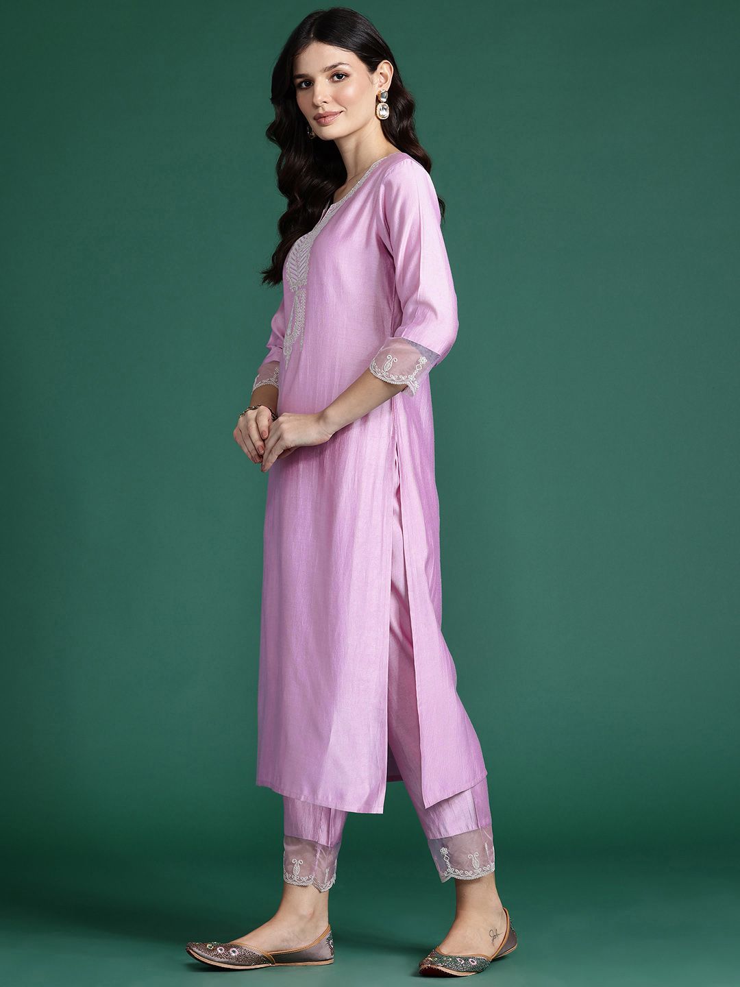 Ethnic Motifs Embroidered Thread Work Liva Kurta with Trousers & With Dupatta