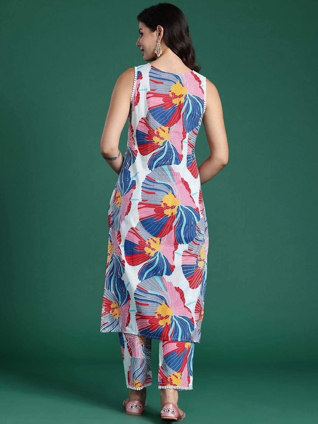 Dhiyona IE Floral Printed Pure Cotton Kurta with Trousers