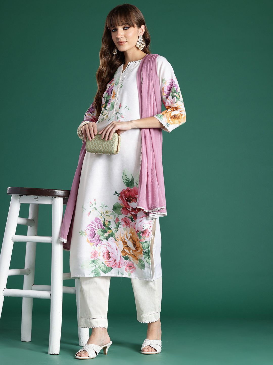 Dhiyona IE Floral Printed Beads and Stones Linen Kurta with Trousers & With Dupatta