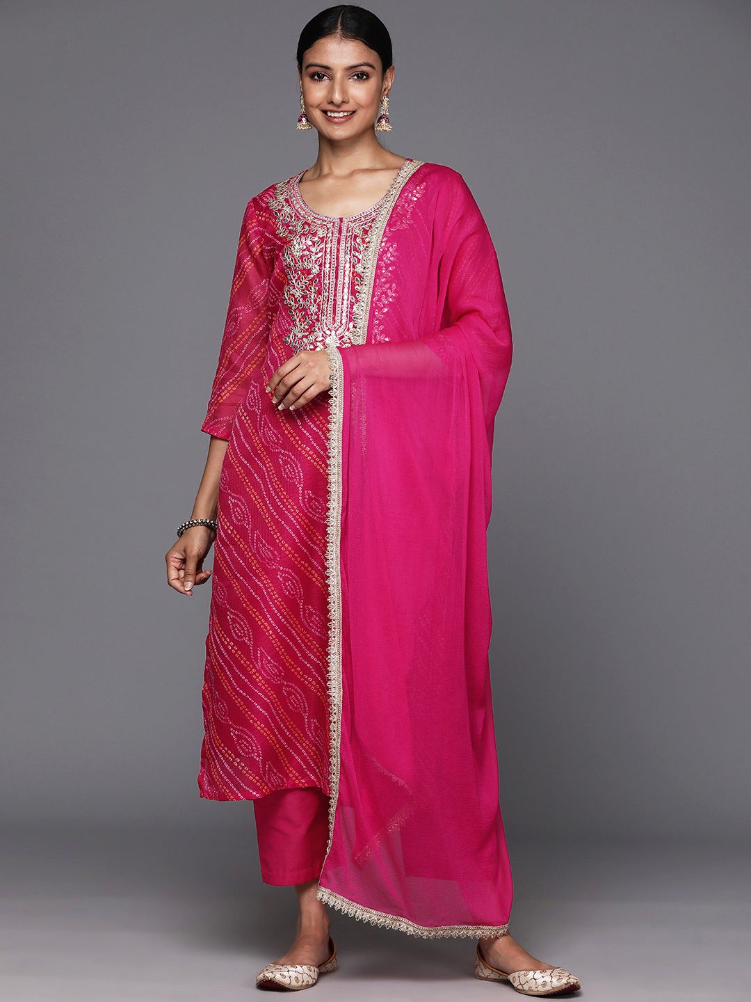 Dhiyona VA Women's Fuchsia Bandhani Printed Regular Gotta Patti Kurta with Trousers & With Dupatta