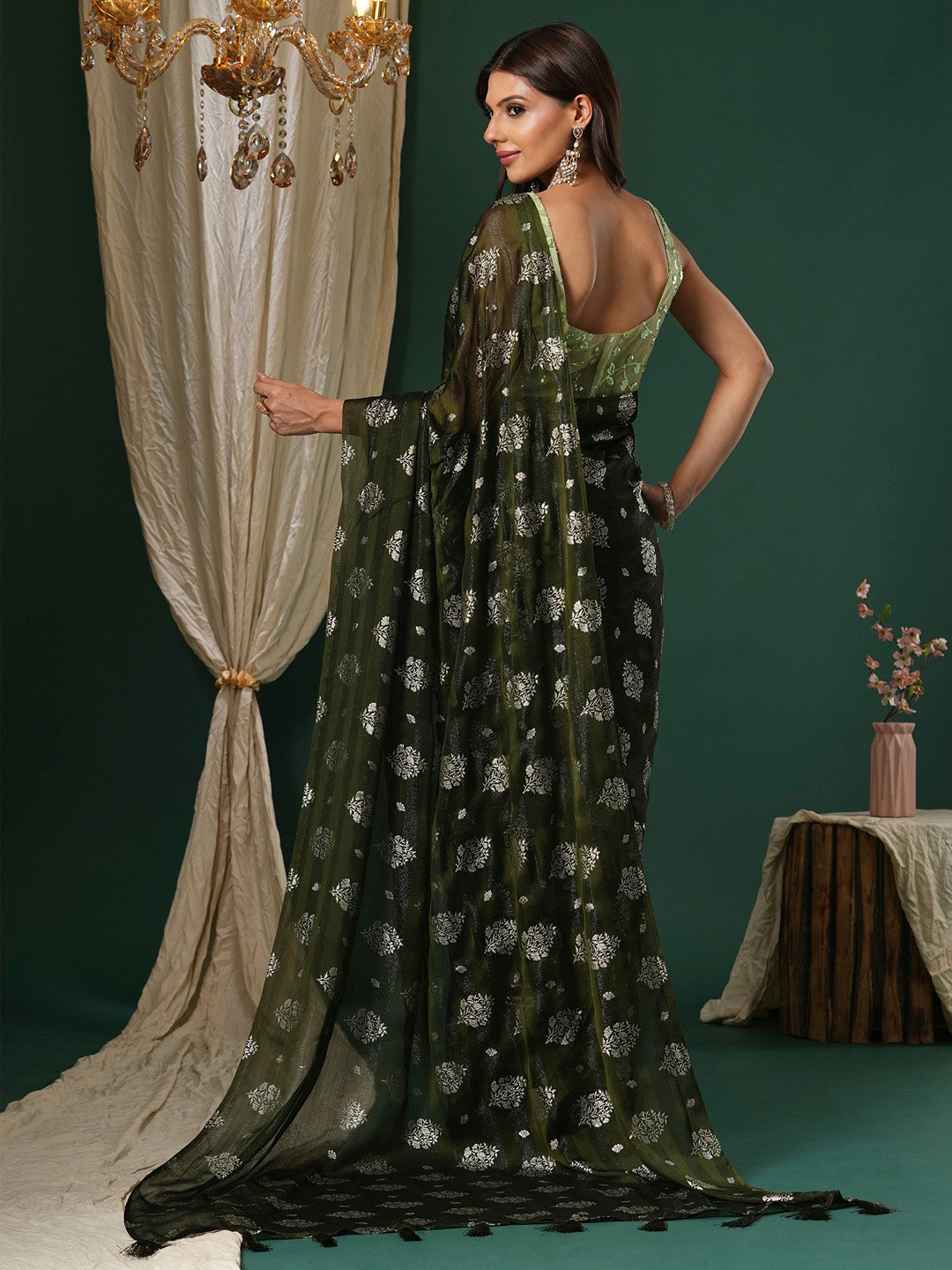 Women's Chiffon Light Green Printed Designer Saree With Blouse Piece