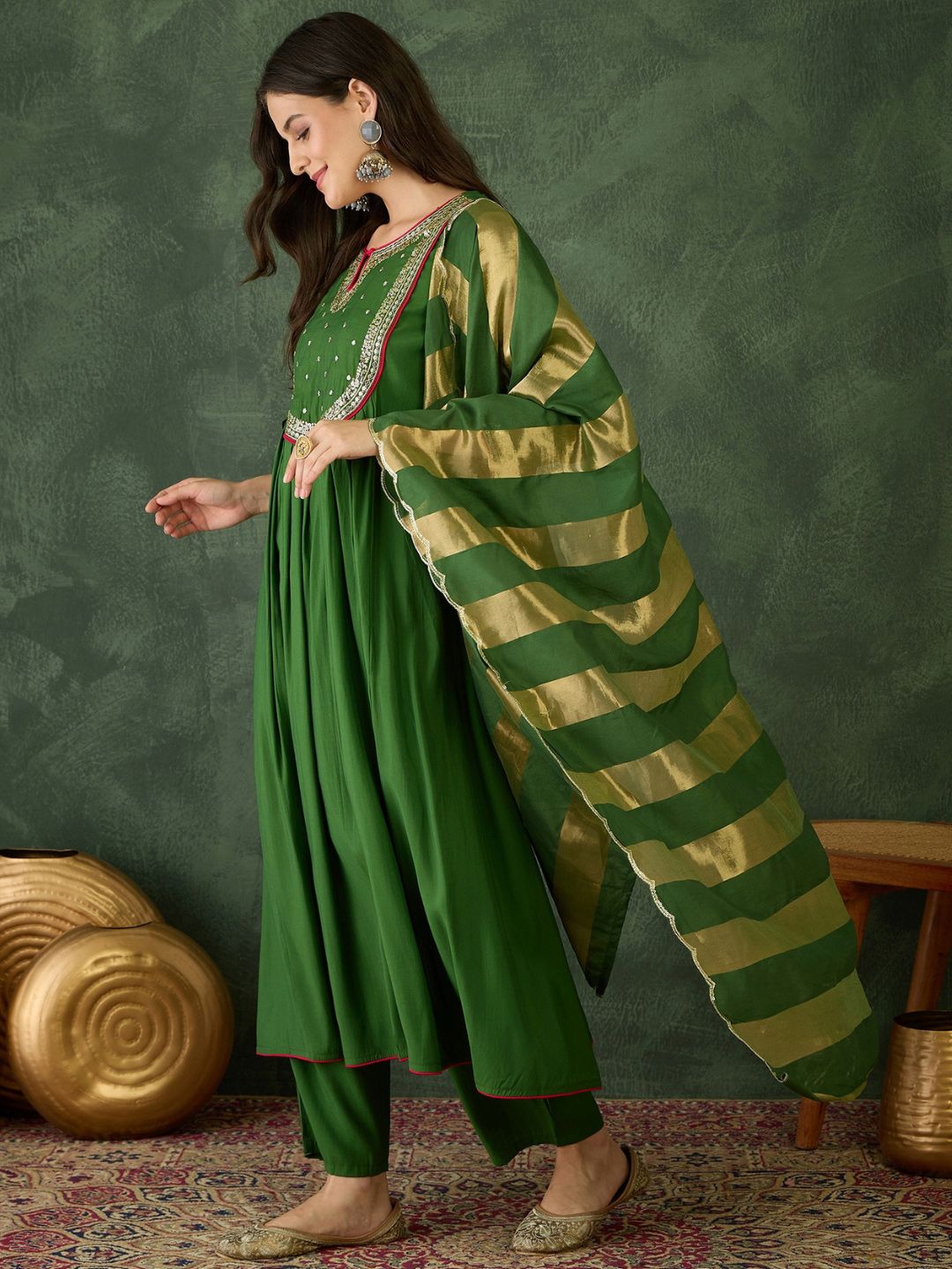 Dhiyona KA Women Embroidered A-Line Kurta Set