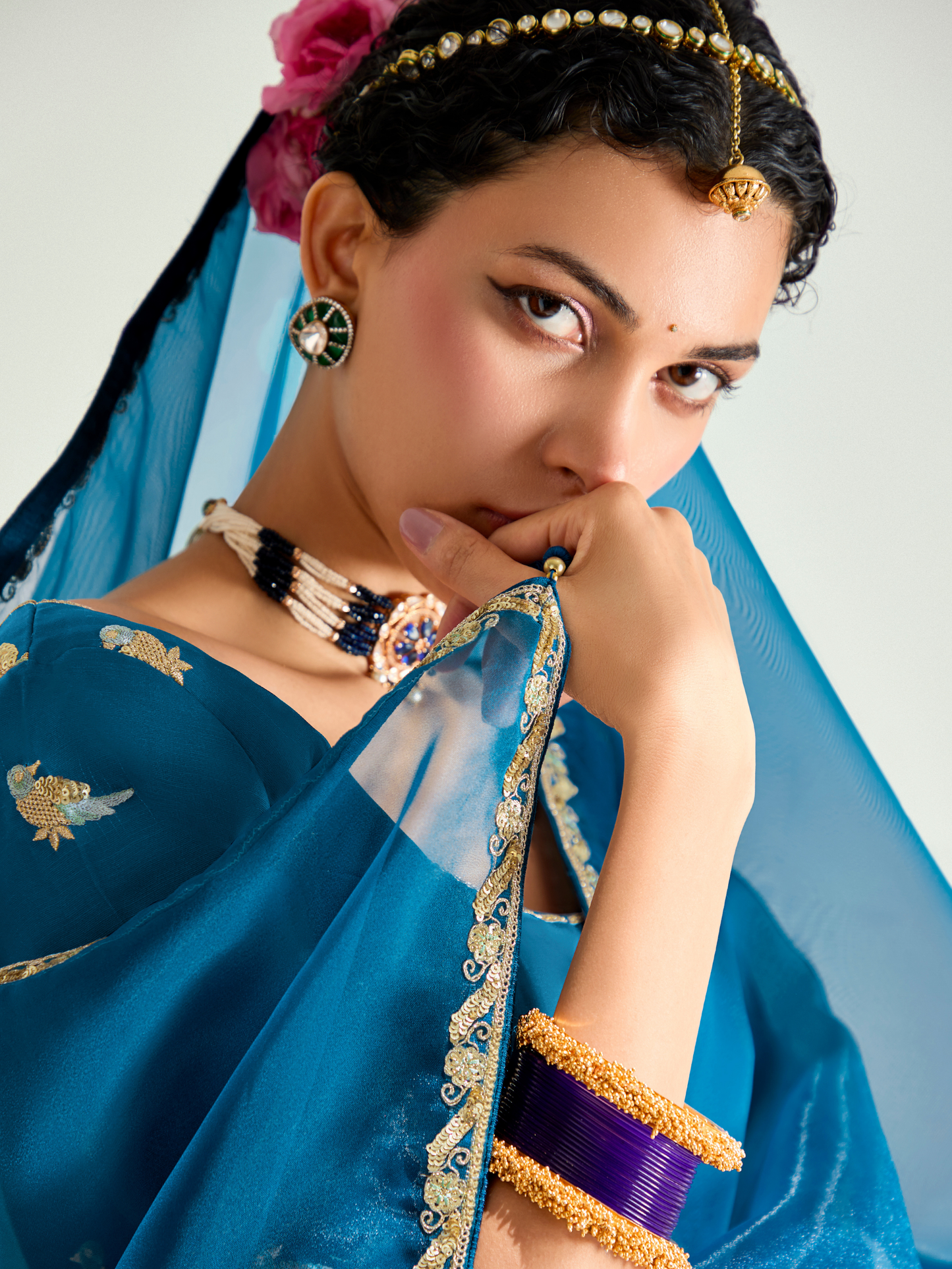 Dhiyona KM Women Navy Blue Shade Organza Saree