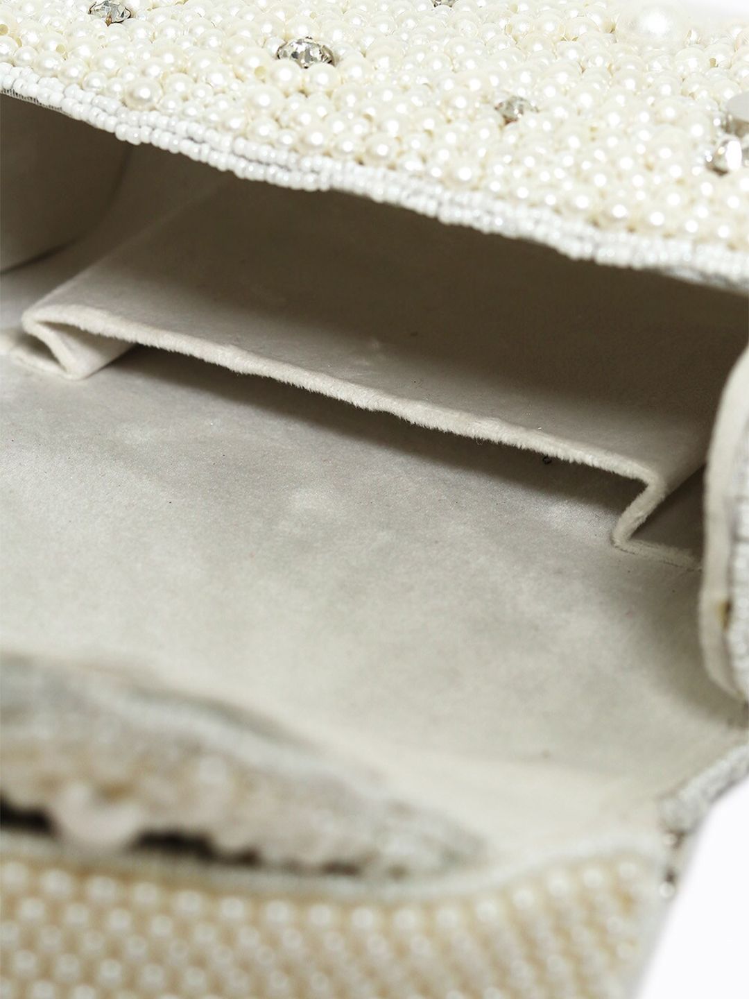 Dhiyona NR Women White Embroidered Purse Clutch