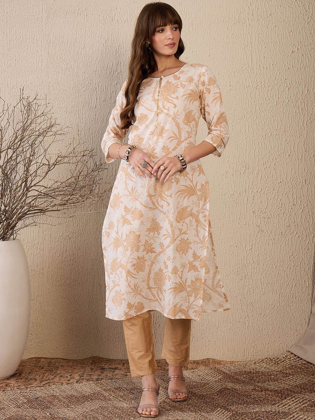 Dhiyona IE Women Floral Printed Keyhole Neck Sequinned Floral Kurta