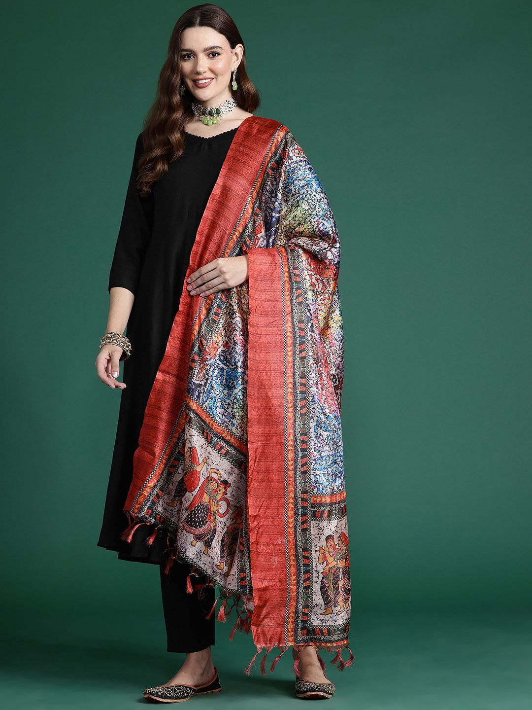 Dhiyona IE Kurta With Trousers & Dupatta