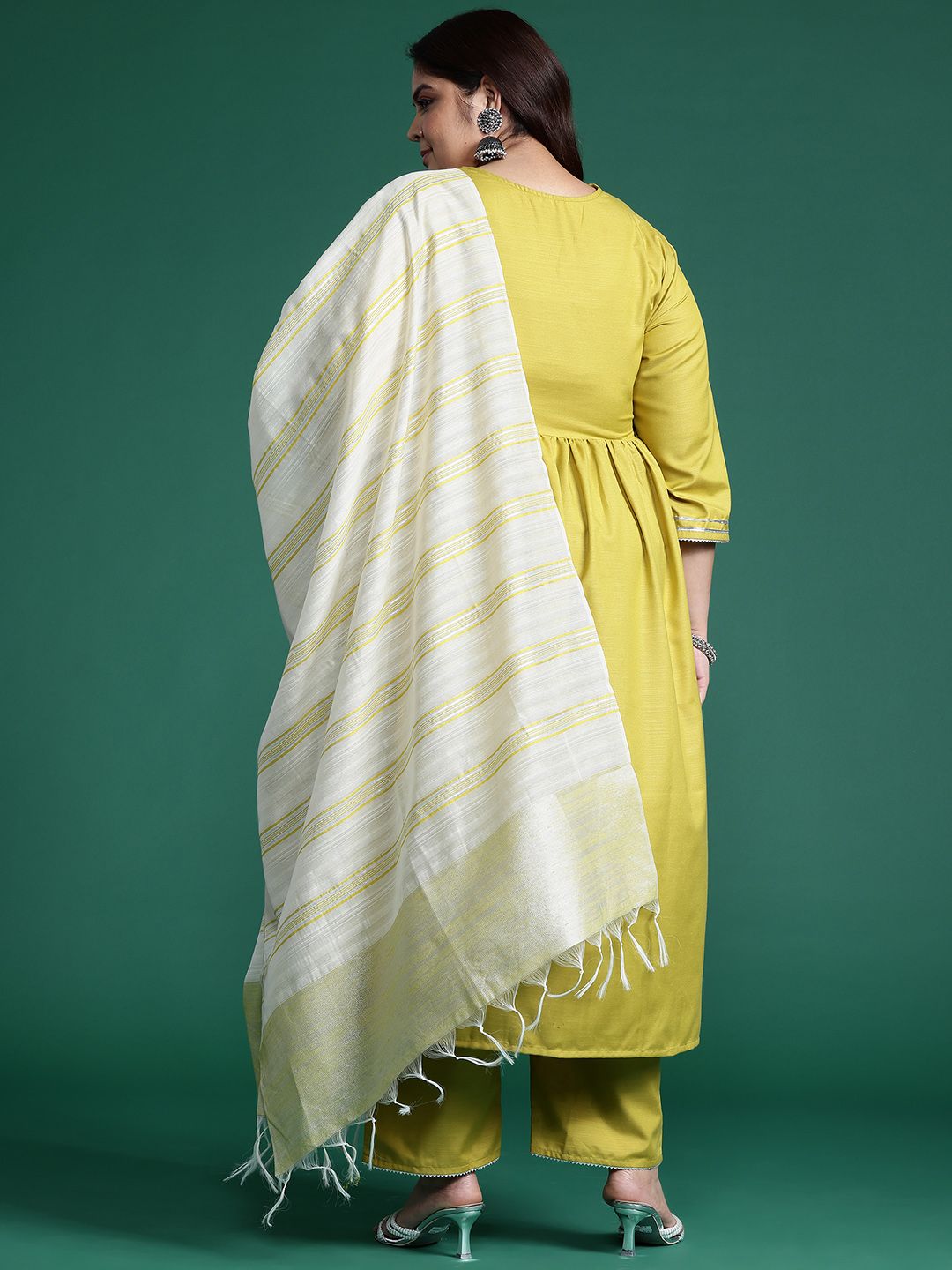 Dhiyona IE Plus Size Embroidered Empire Mirror Work Kurta With Trousers & Dupatta