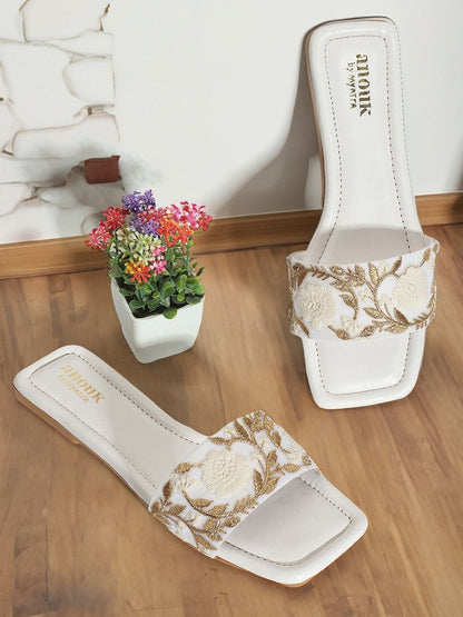 Dhiyona AK White & Gold-Toned Embroidered Open Toe Flats