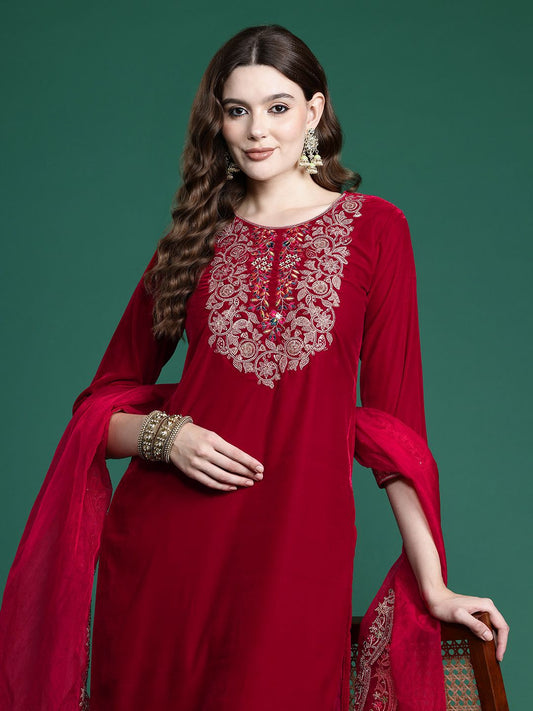 Dhiyona IE Ethnic Motifs Embroidered Velvet Kurta with Trousers & With Dupatta