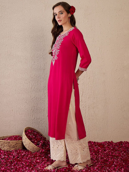 Dhiyona IE Women Floral Embroidered Thread Work Kurta