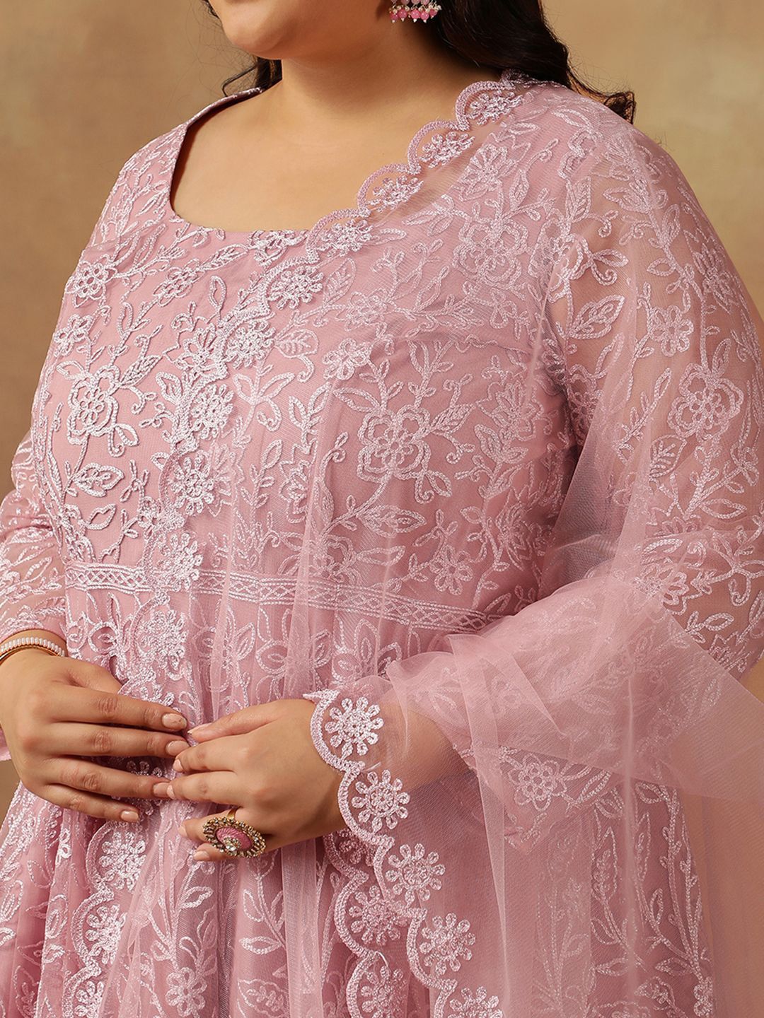 Dhiyona IN Floral Embroidered Regular Thread Work Anarkali Kurta With Trousers & Dupatta