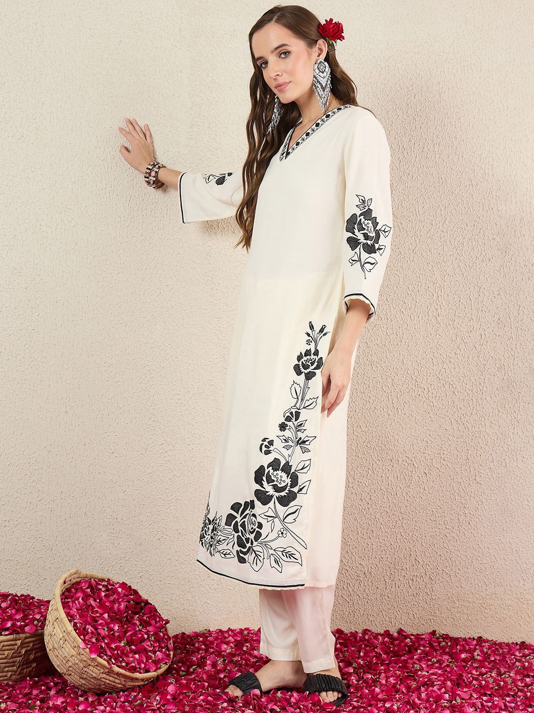 Women Solid Embroidered Kurta with Trousers