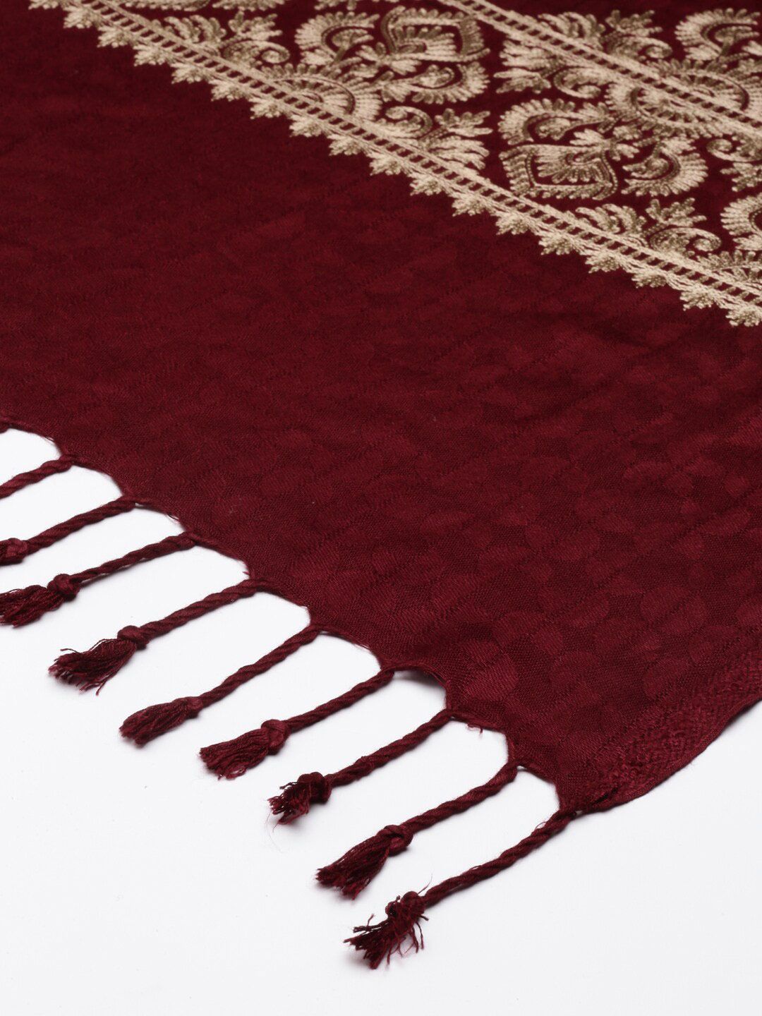 Dhiyona PA Floral Aari Embroidered Shawl