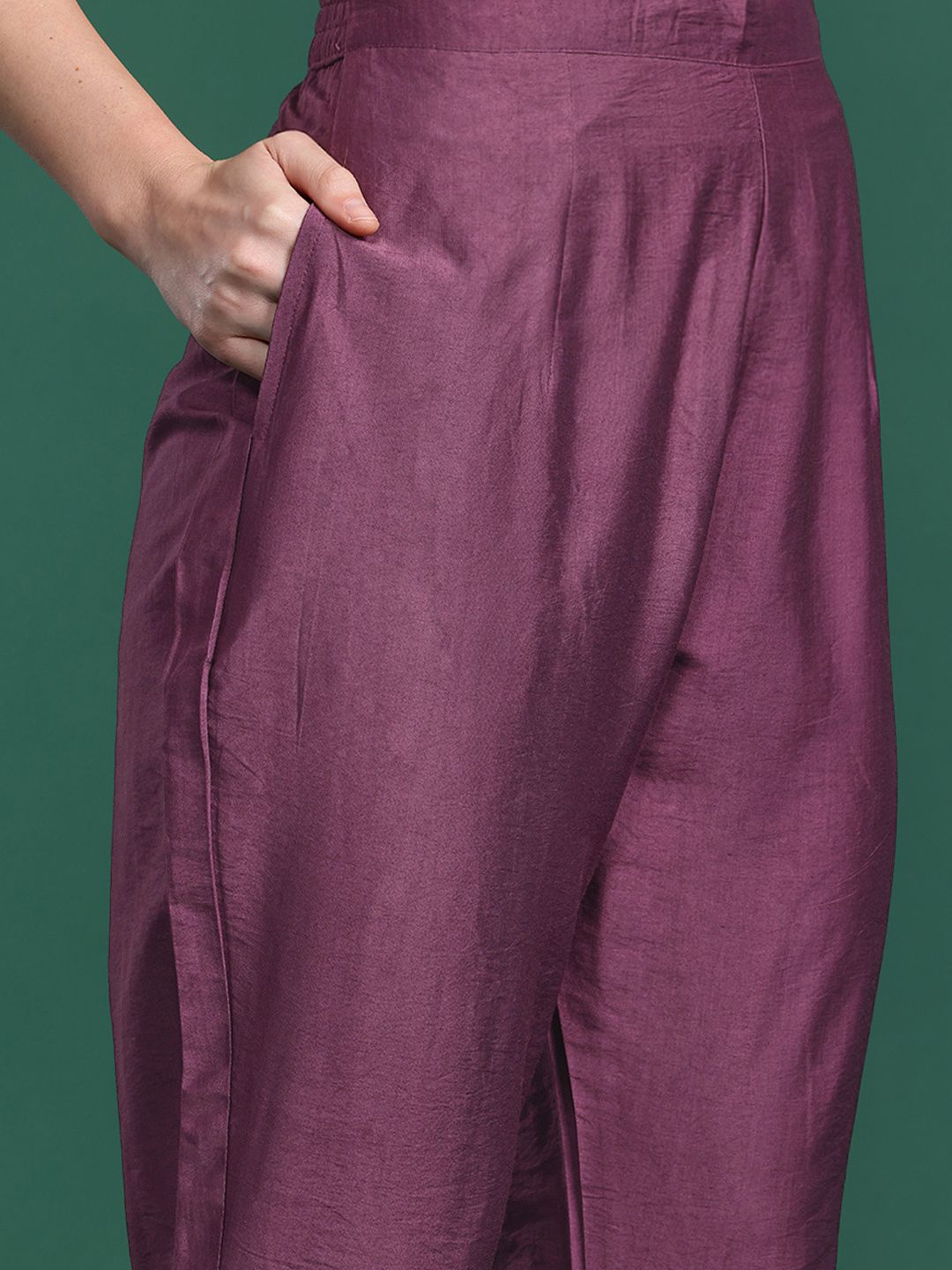 Dhiyona IE Floral Embroidered Kurta with Trousers & Dupatta