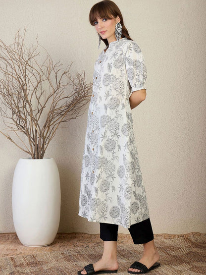 Dhiyona IE Floral Printed Round Neck A-Line Kurta