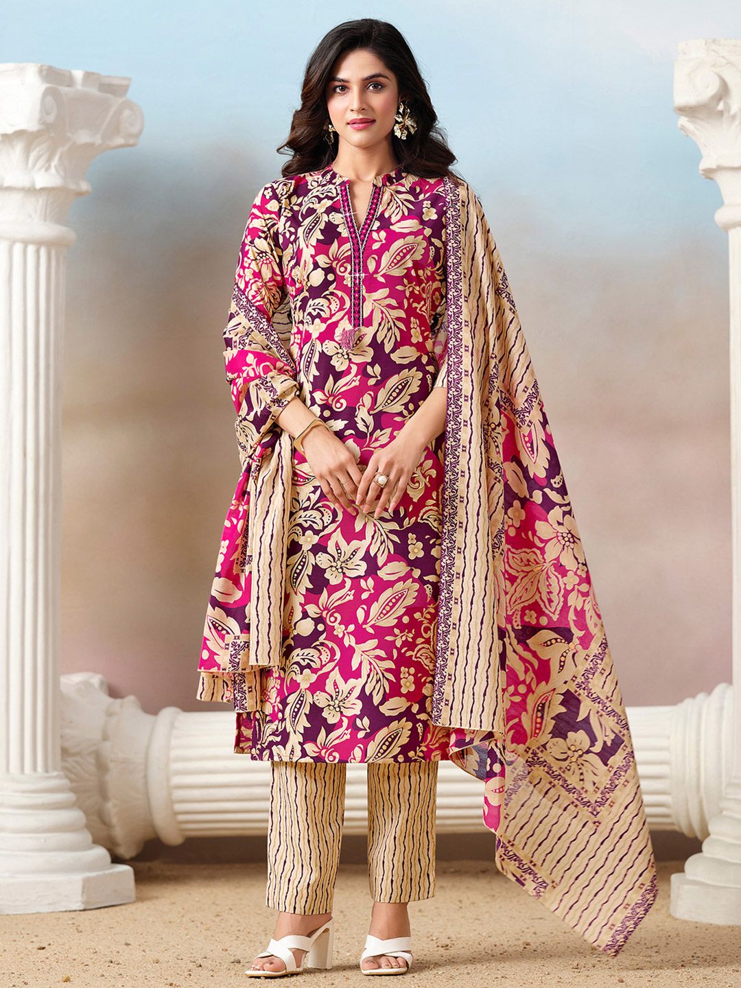 Dhiyona VA Women's Floral Printed Regular Mirror Work Kurta with Trousers & With Dupatta