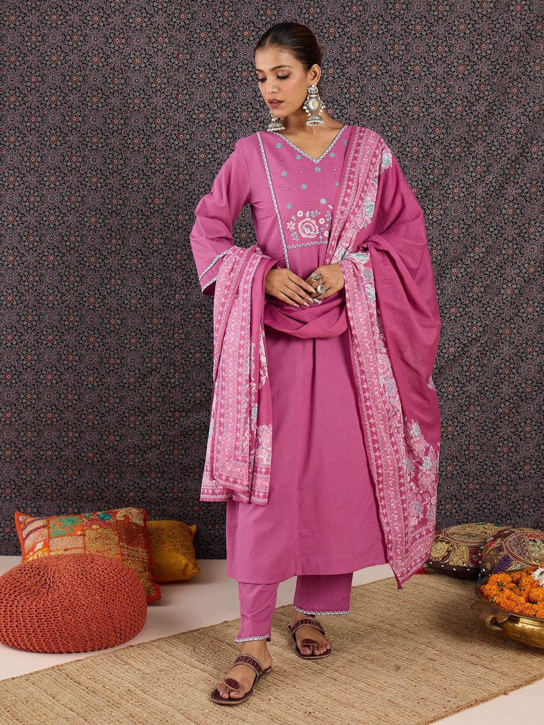 Dhiyona IE Women Floral Embroidered Panelled Thread Work Pure Cotton Kurta with Trousers & With Dupatta